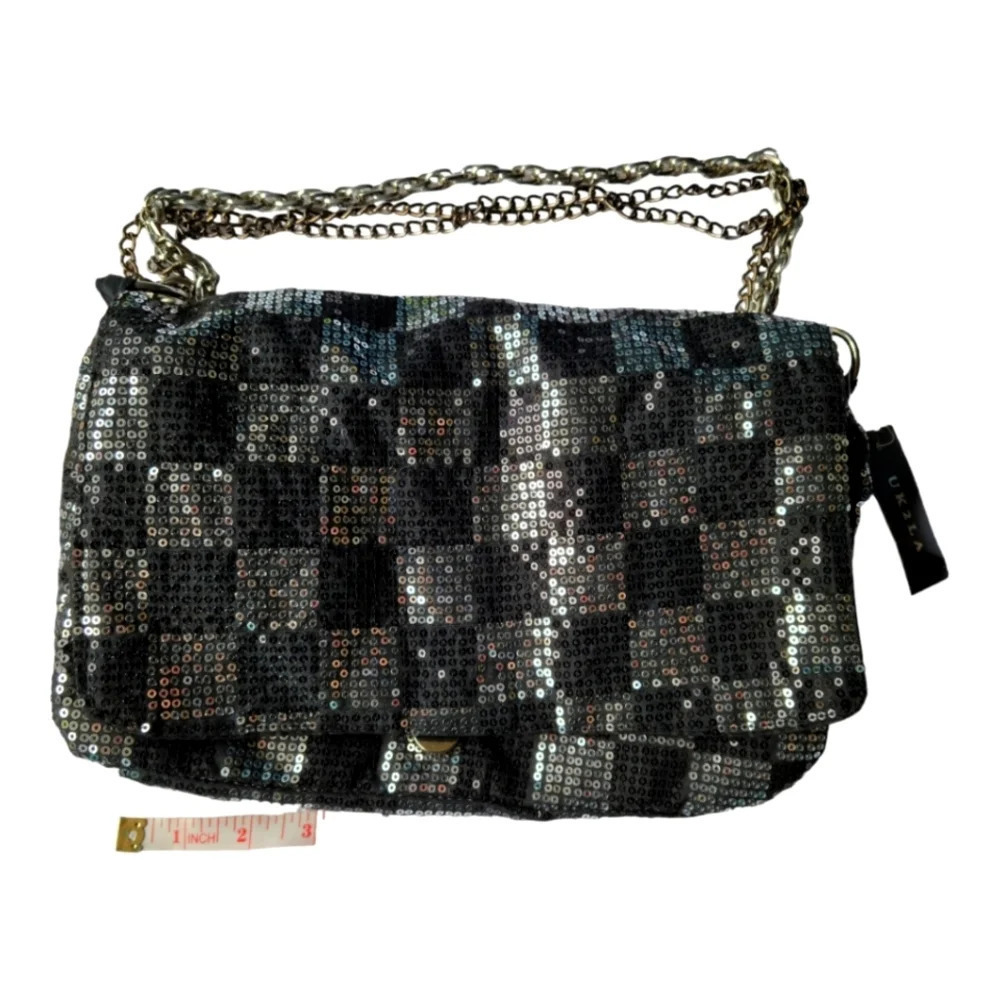 NWT UK2LA Black and Silver Sequin Purse cross  body clutch with Chain Strap